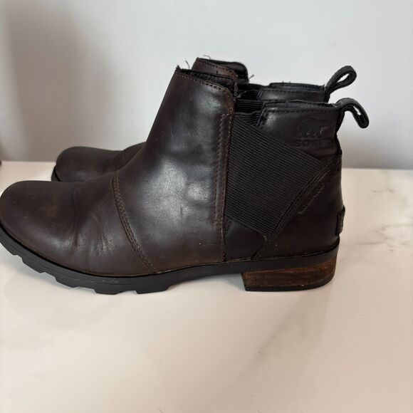 Sorel Women Emelie Lug Sole Chelsea Booties Boots Chunky Dark Brown Size 8 - Picture 4 of 9